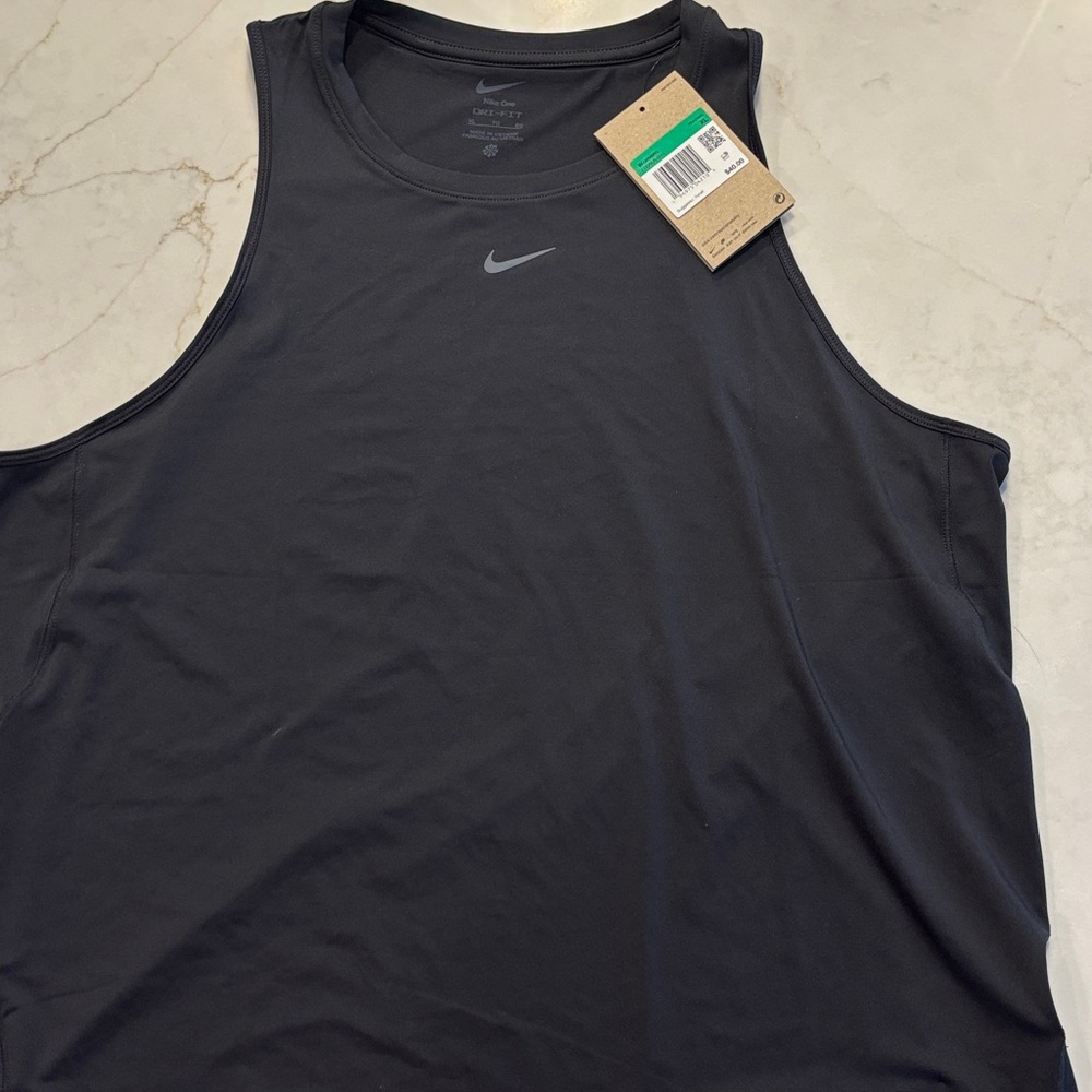 BNWT Nike Dri-Fit Training Tank XL